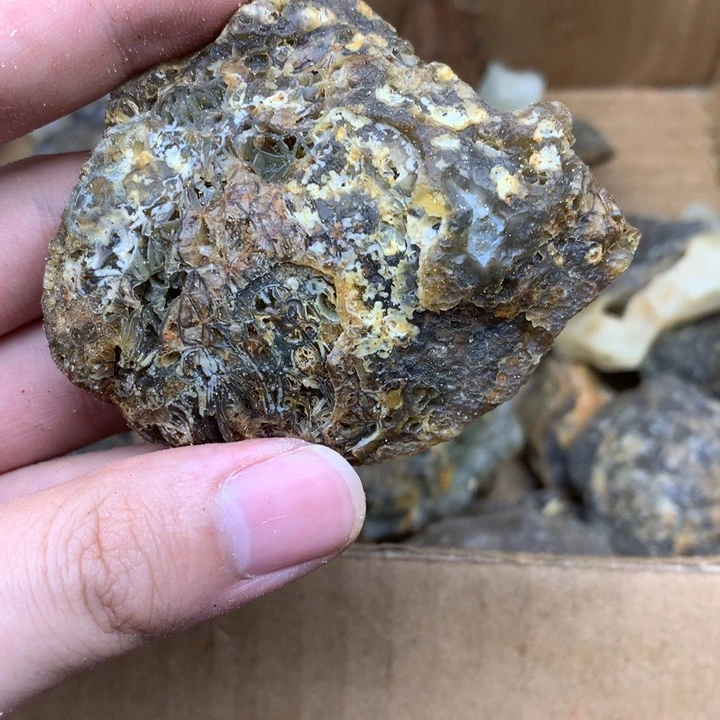 玛瑙/玉髓未镶嵌珠宝半成品了****了