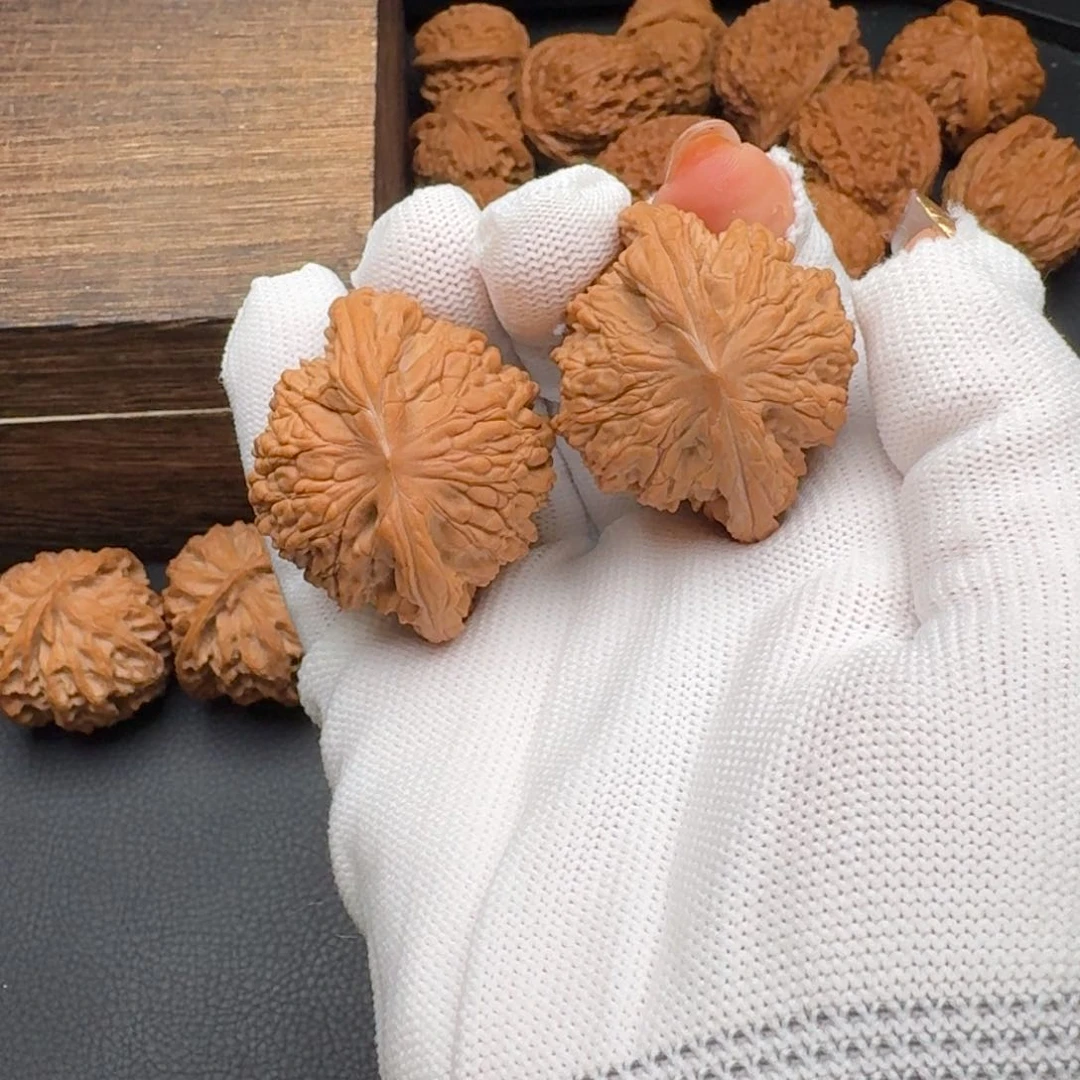 文玩核桃把件42至尊虎头4649