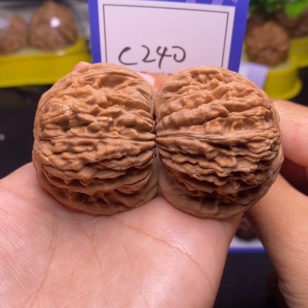 把件桃核46全品四座楼c240