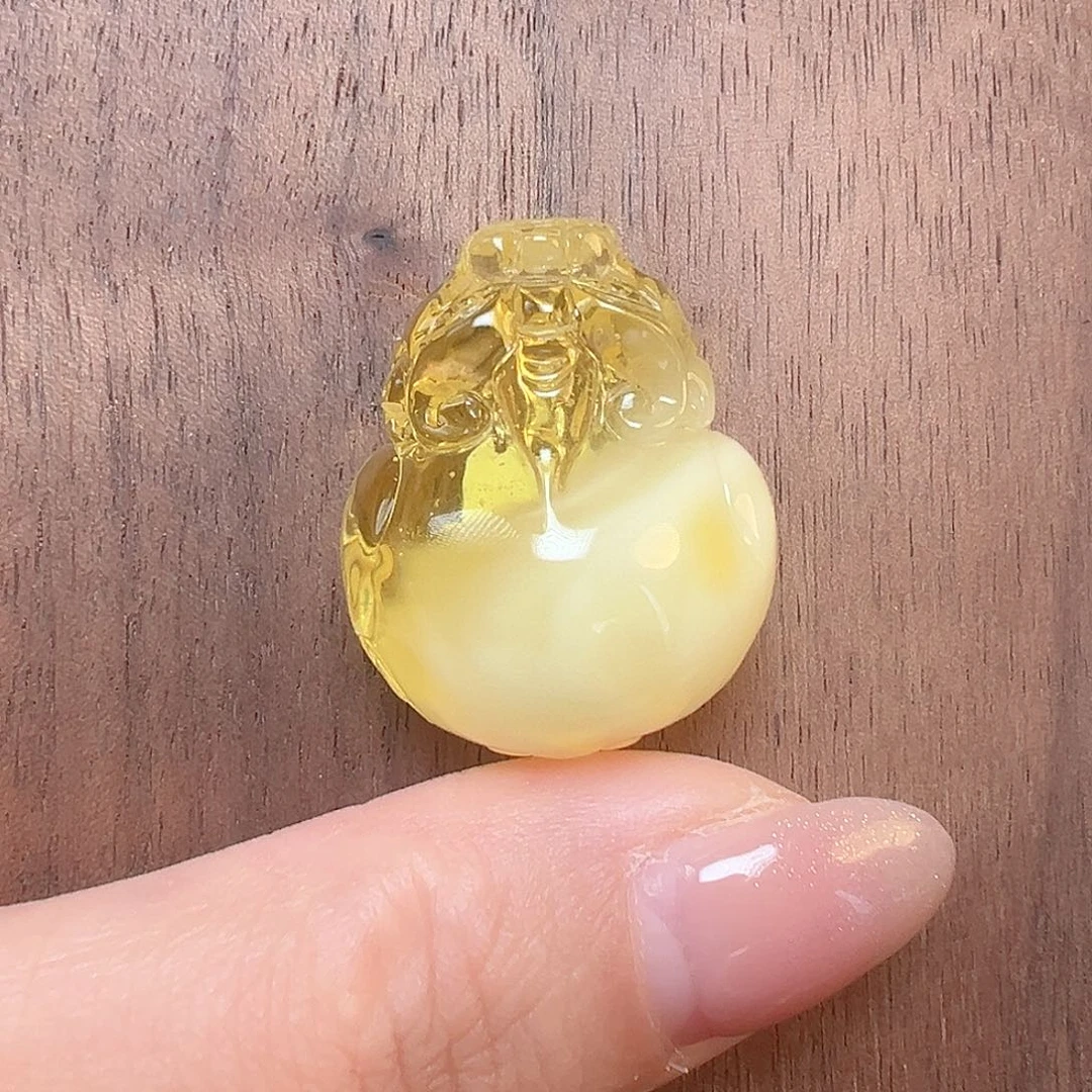 琥珀珠宝奇石未镶嵌微*