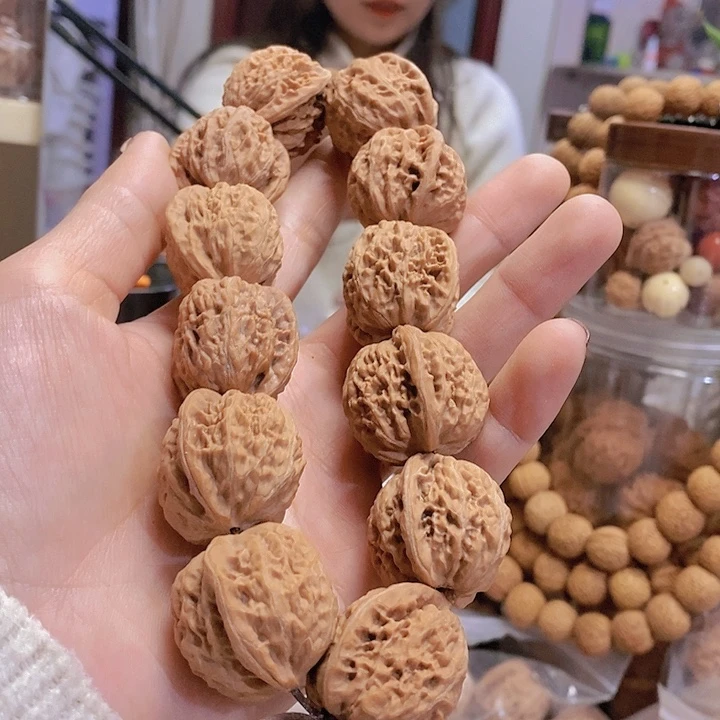 【闪购商品】文玩核桃把件灬****灬28宫灯手持