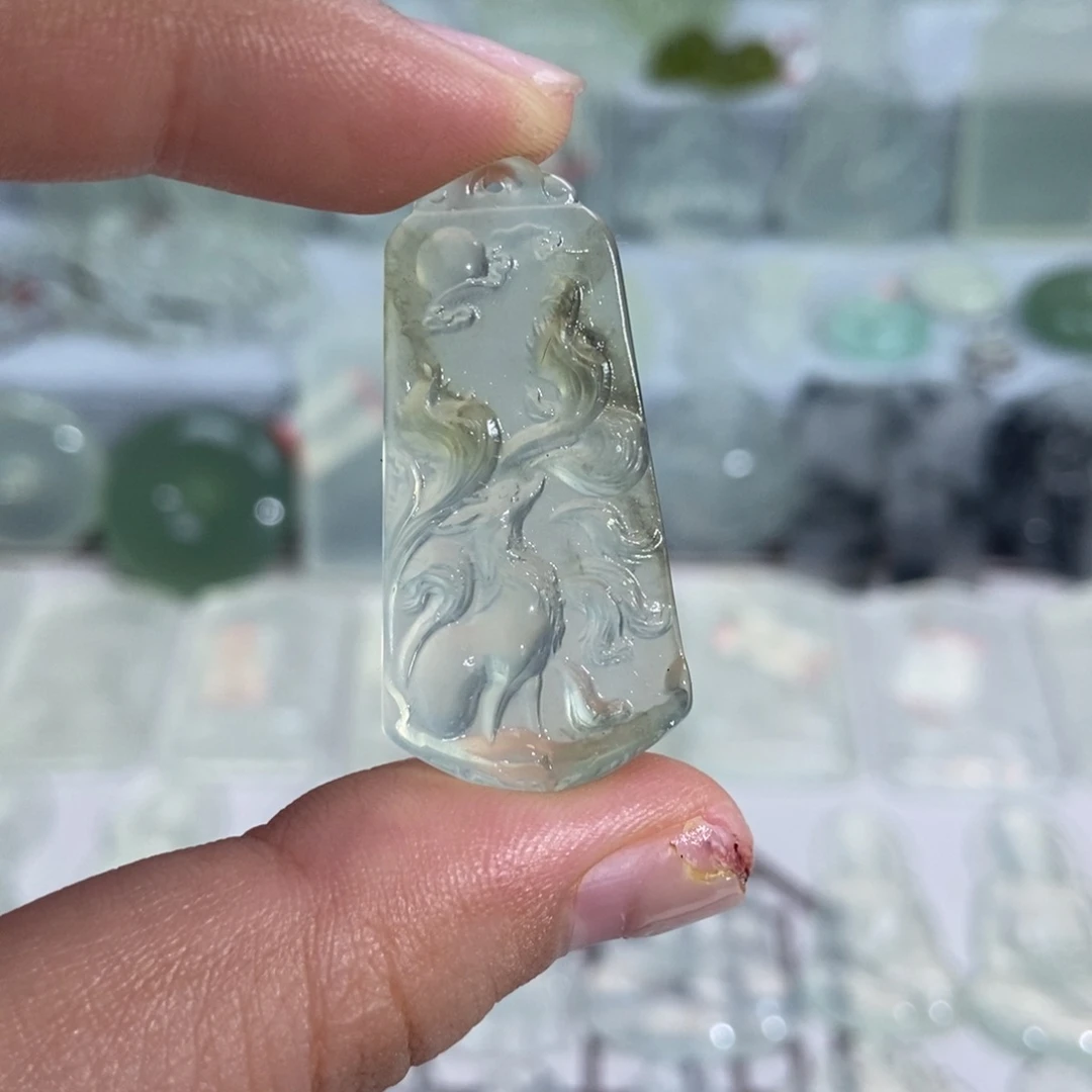 未镶嵌蛇纹石玉颈饰