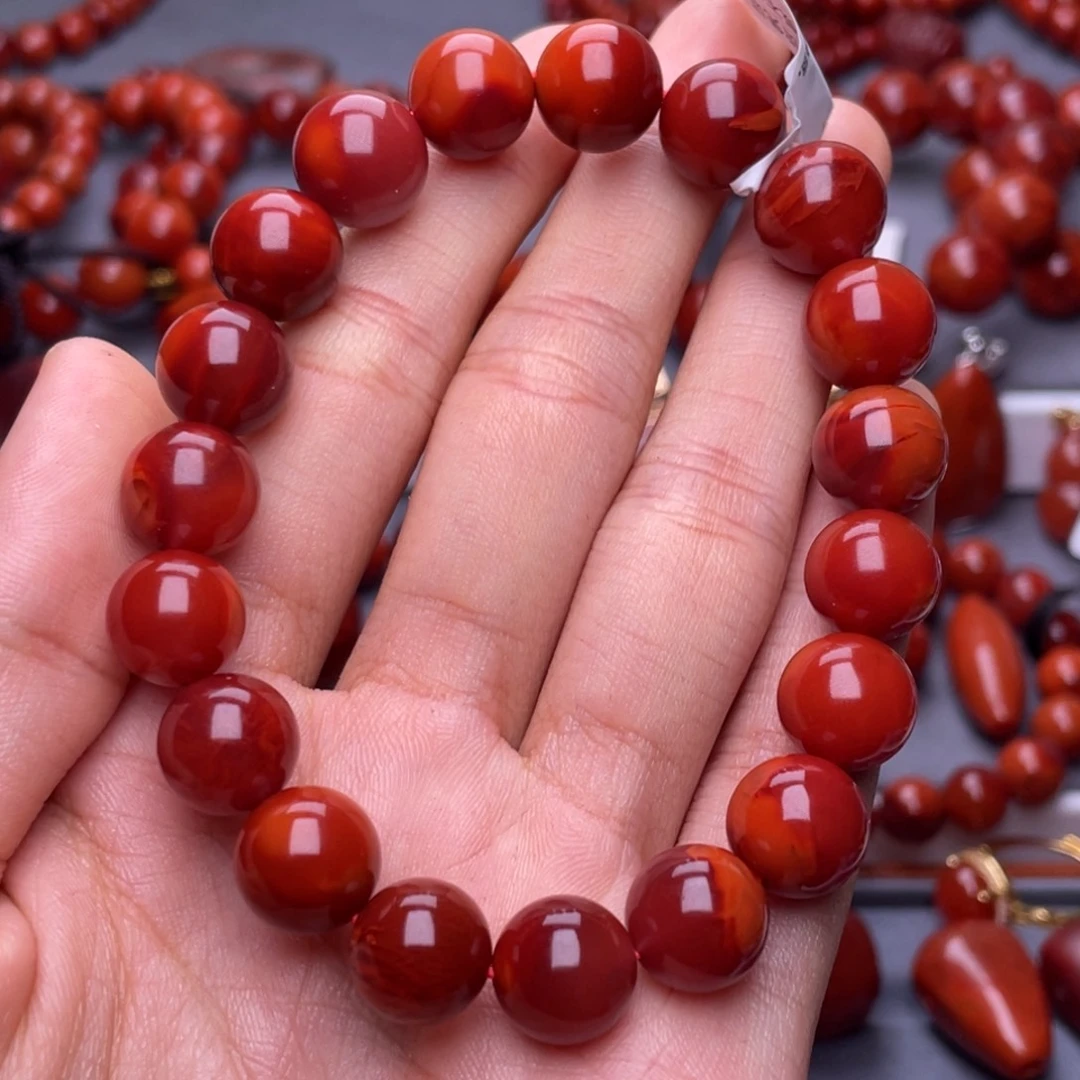 南红玛瑙未镶嵌其他天然原矿）高品11mm玫锦双色圆珠手串