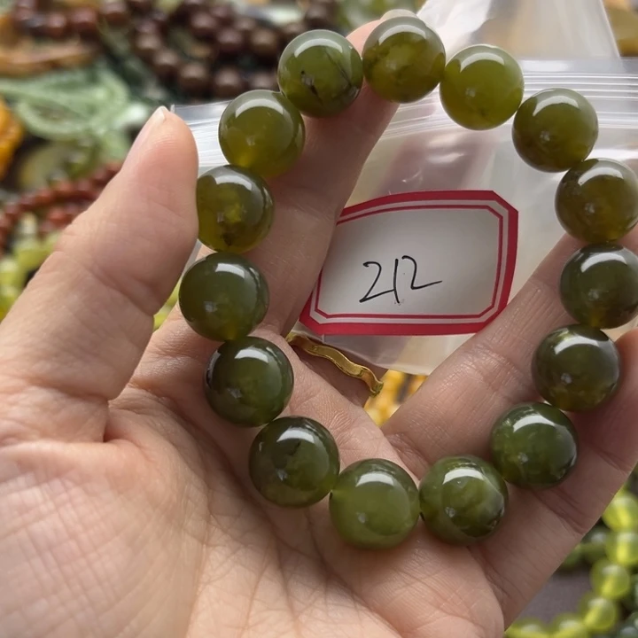 蛇纹石玉未镶嵌手链