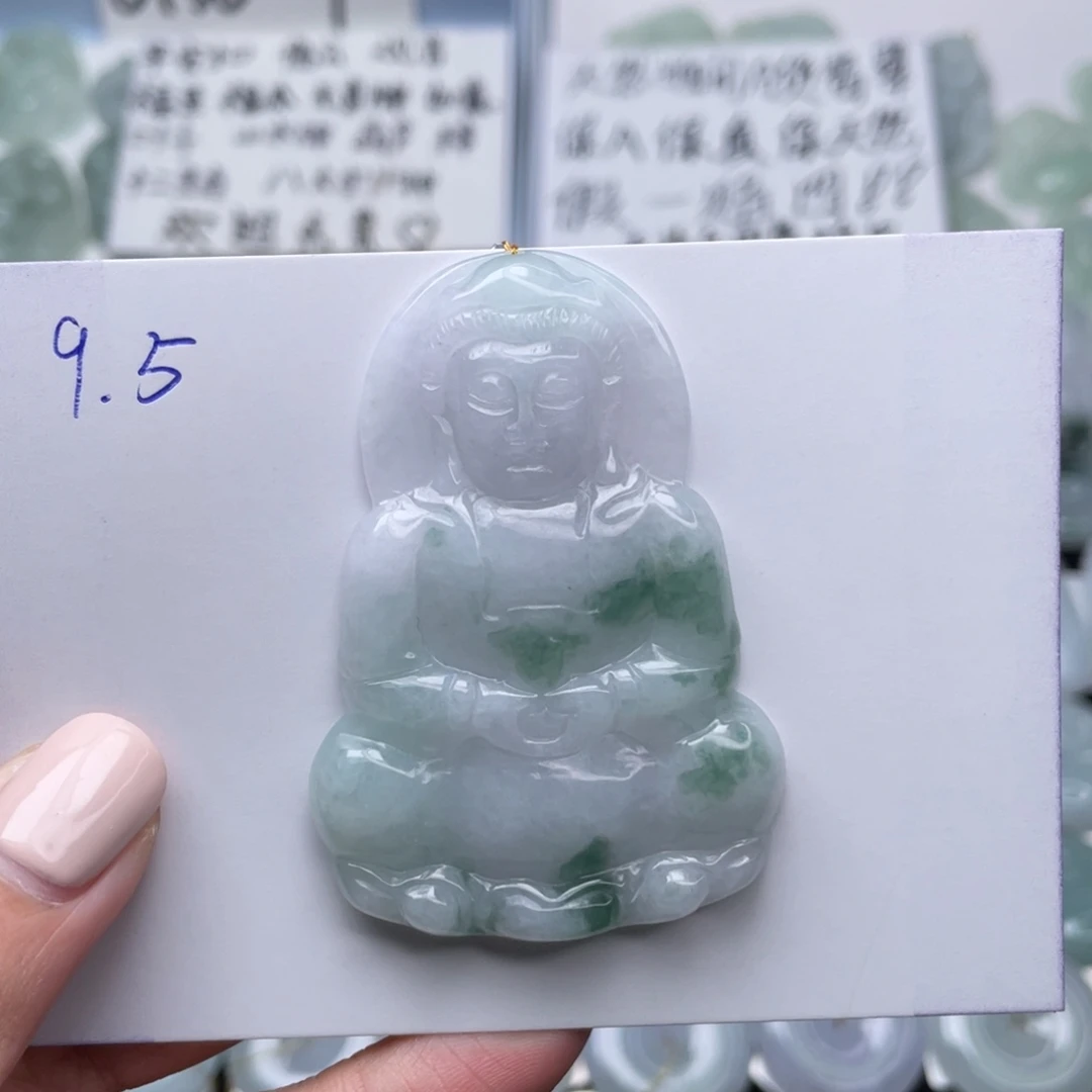颈饰未镶嵌翡翠观音