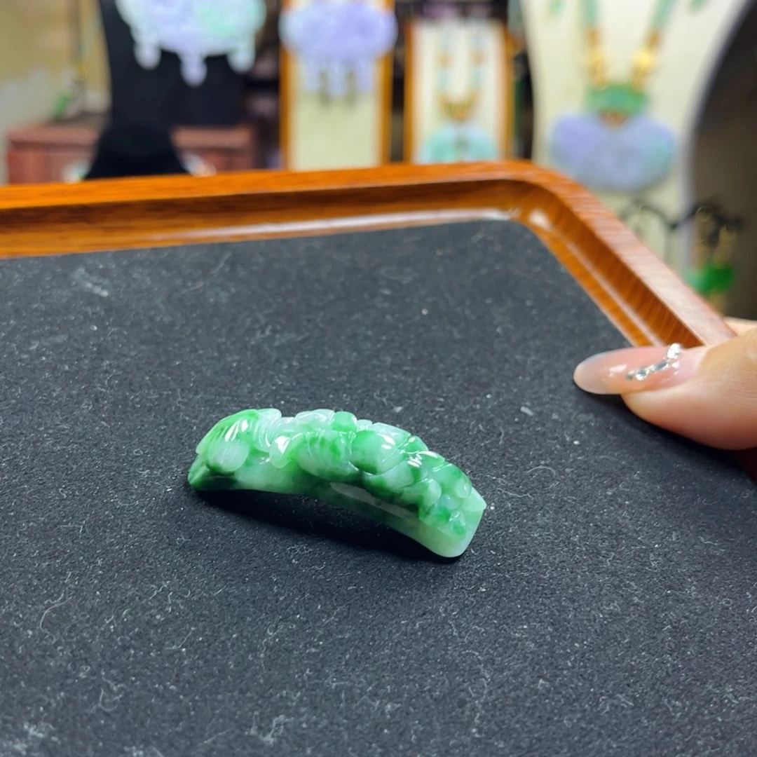 翡翠未镶嵌手串冰