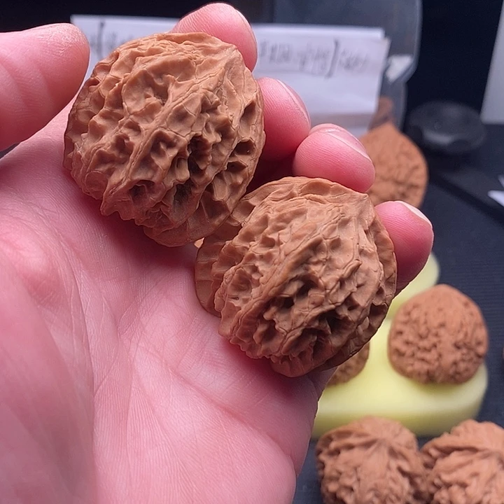 文玩核桃把件闪电13