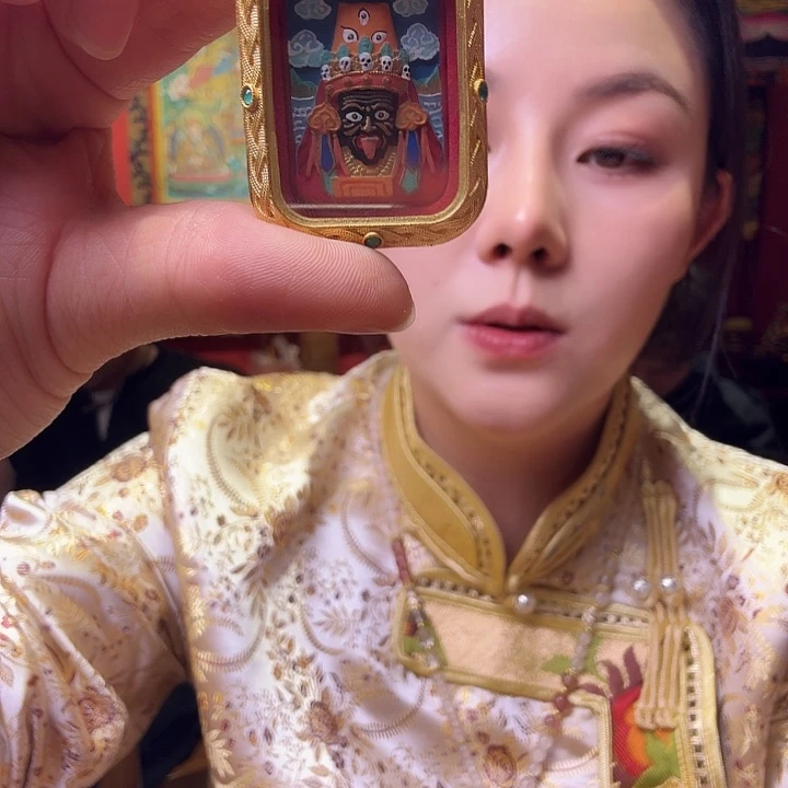 吊坠呜呜呜呜呜呜呜呜呜