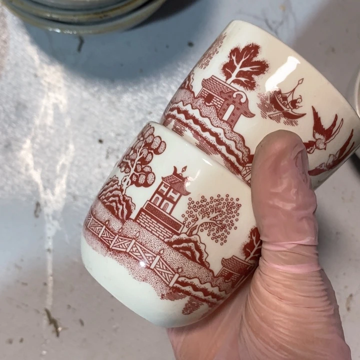 瓷片威基伍德茶杯一对