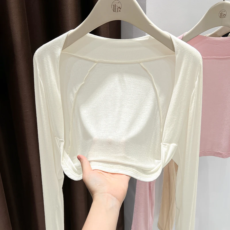 2025新款爆款设计感短披肩薄款长袖防晒针织外套凉感软糯皮肤衣女