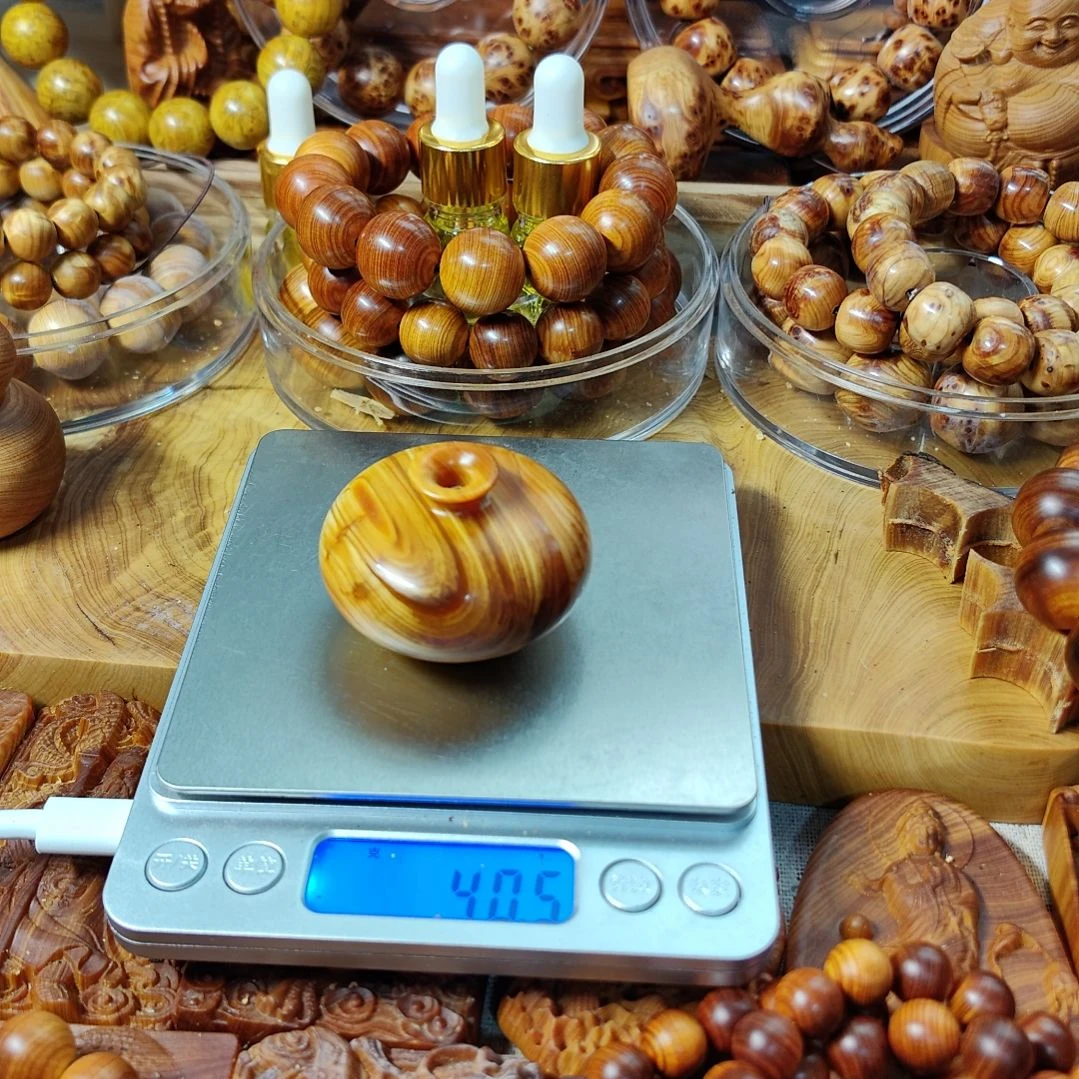 ?****?太行崖柏手工艺品