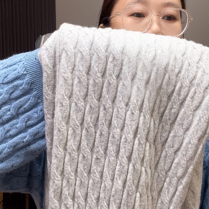 山羊绒灰色裙子8888888