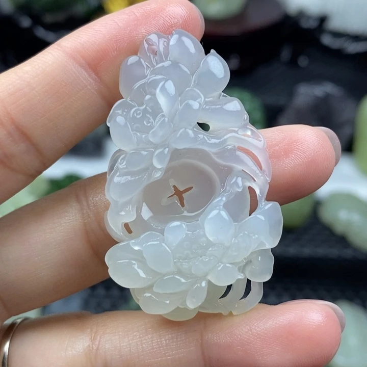 和田玉未镶嵌颈饰20