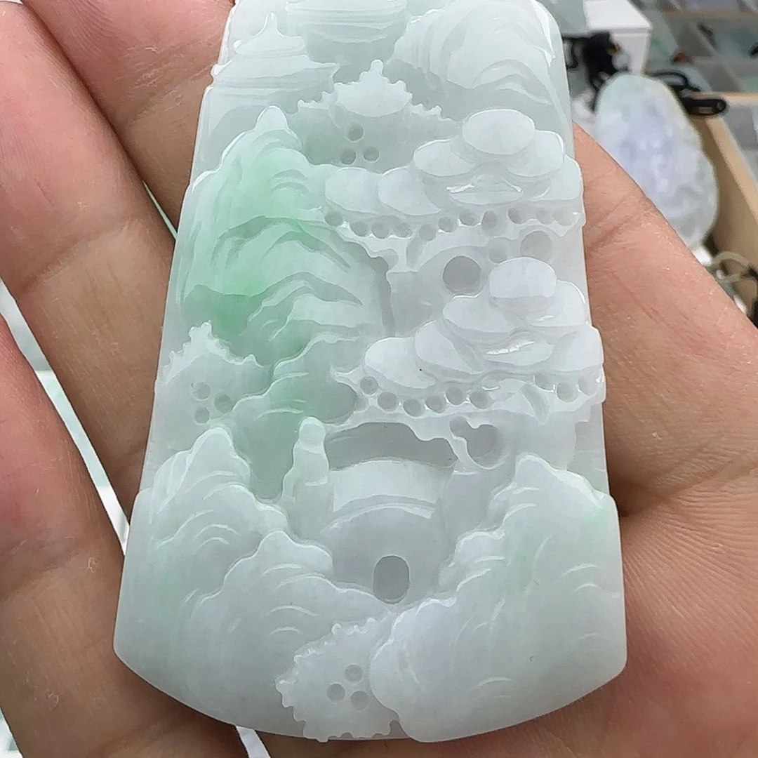 翡翠未镶嵌颈饰翡翠