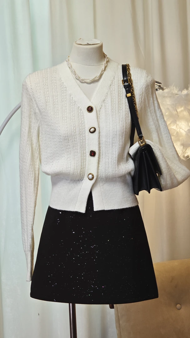 法式气质V领长袖针织开衫毛衣慵懒宽松上衣 68310