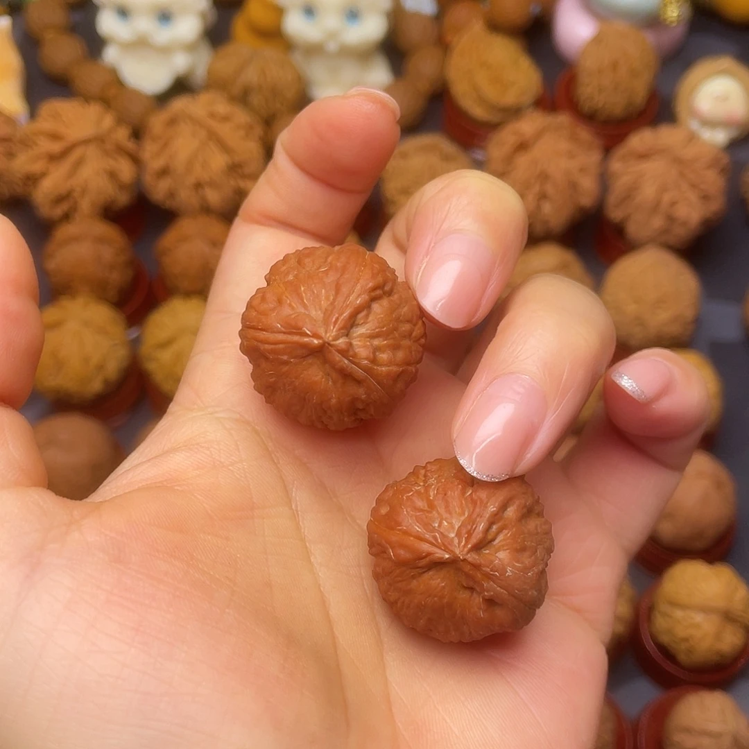 把件文玩核桃魔丸三棱