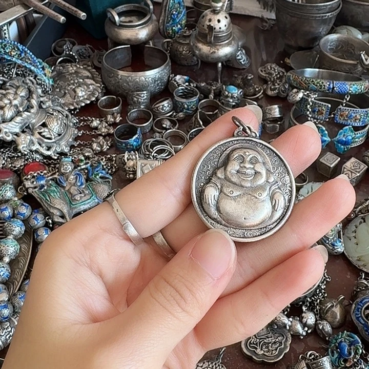 幸***涵非金属足银挂件一个