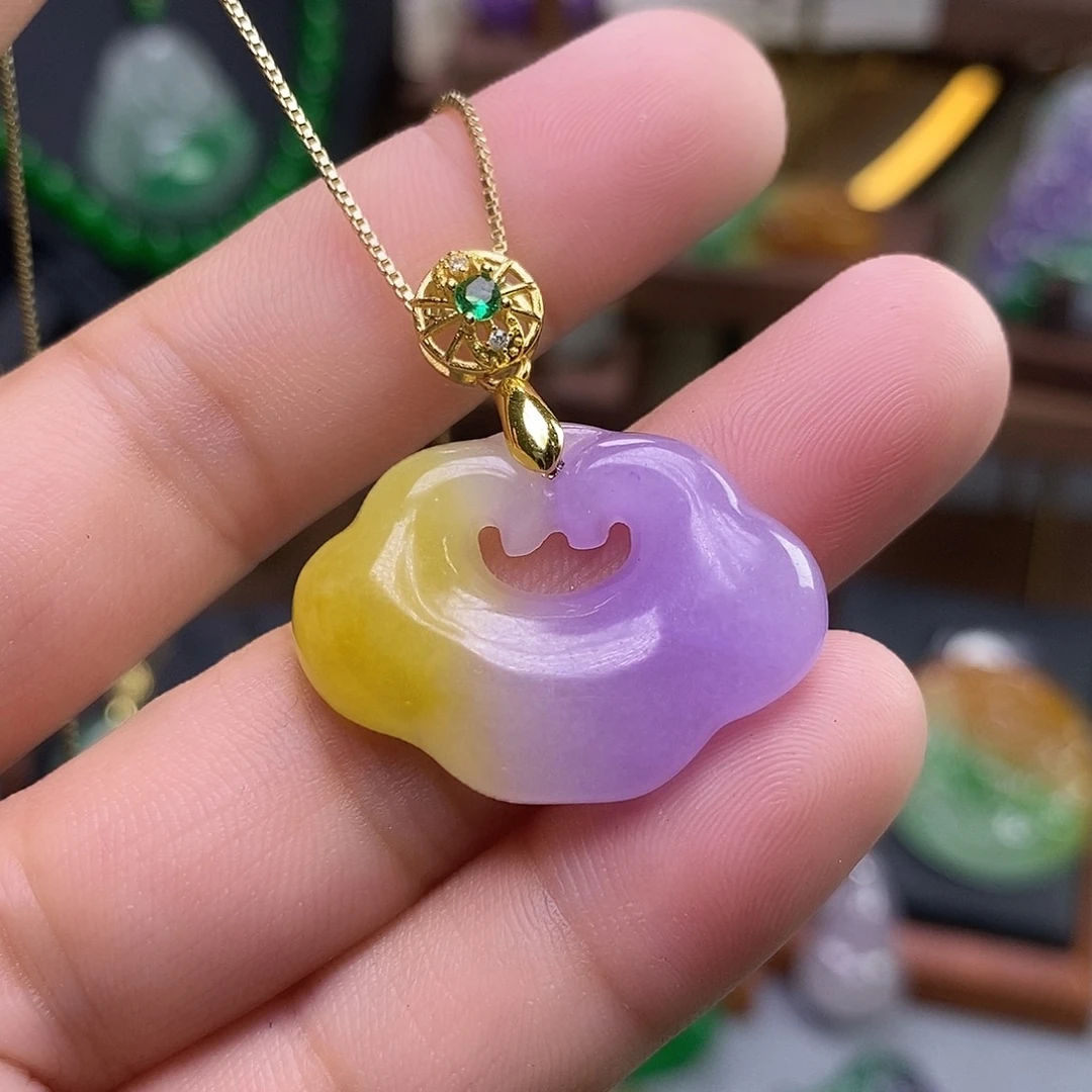 吊坠(赠链)未镶嵌翡翠