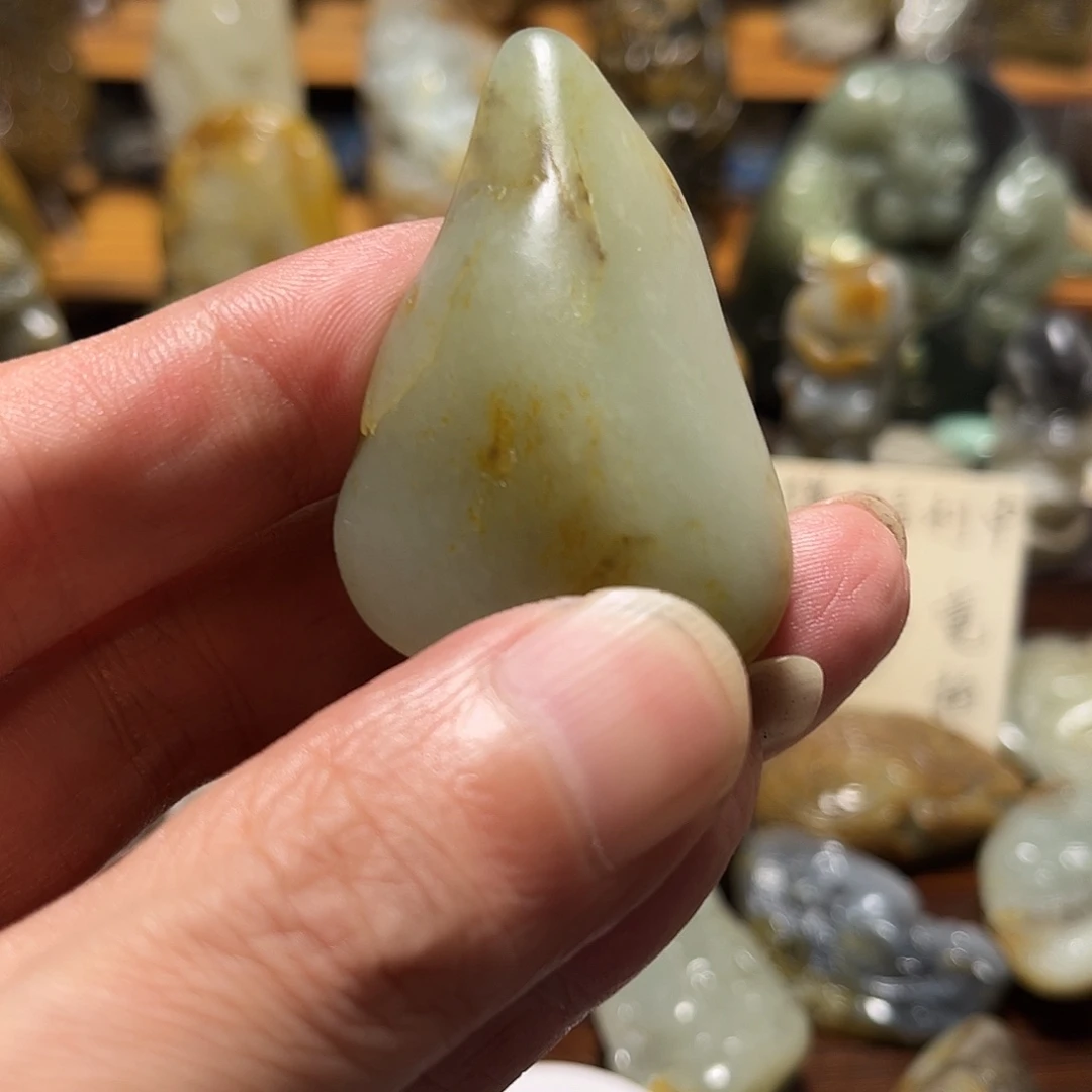 @***哥和田玉未镶嵌挂件