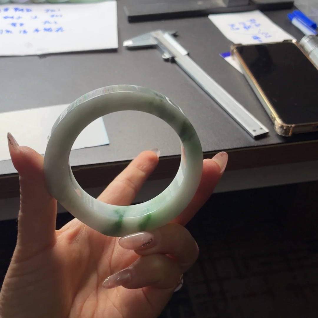 羽***蜜定制翡翠未镶嵌翡翠