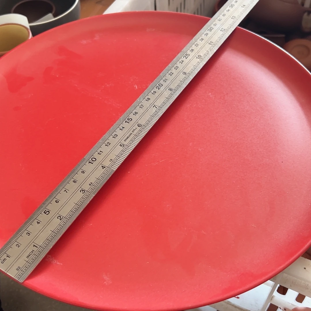 新骨瓷116微瑕哑光红12.5寸高边盘