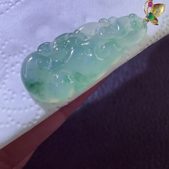 颈饰18K金镶嵌翡翠翡翠