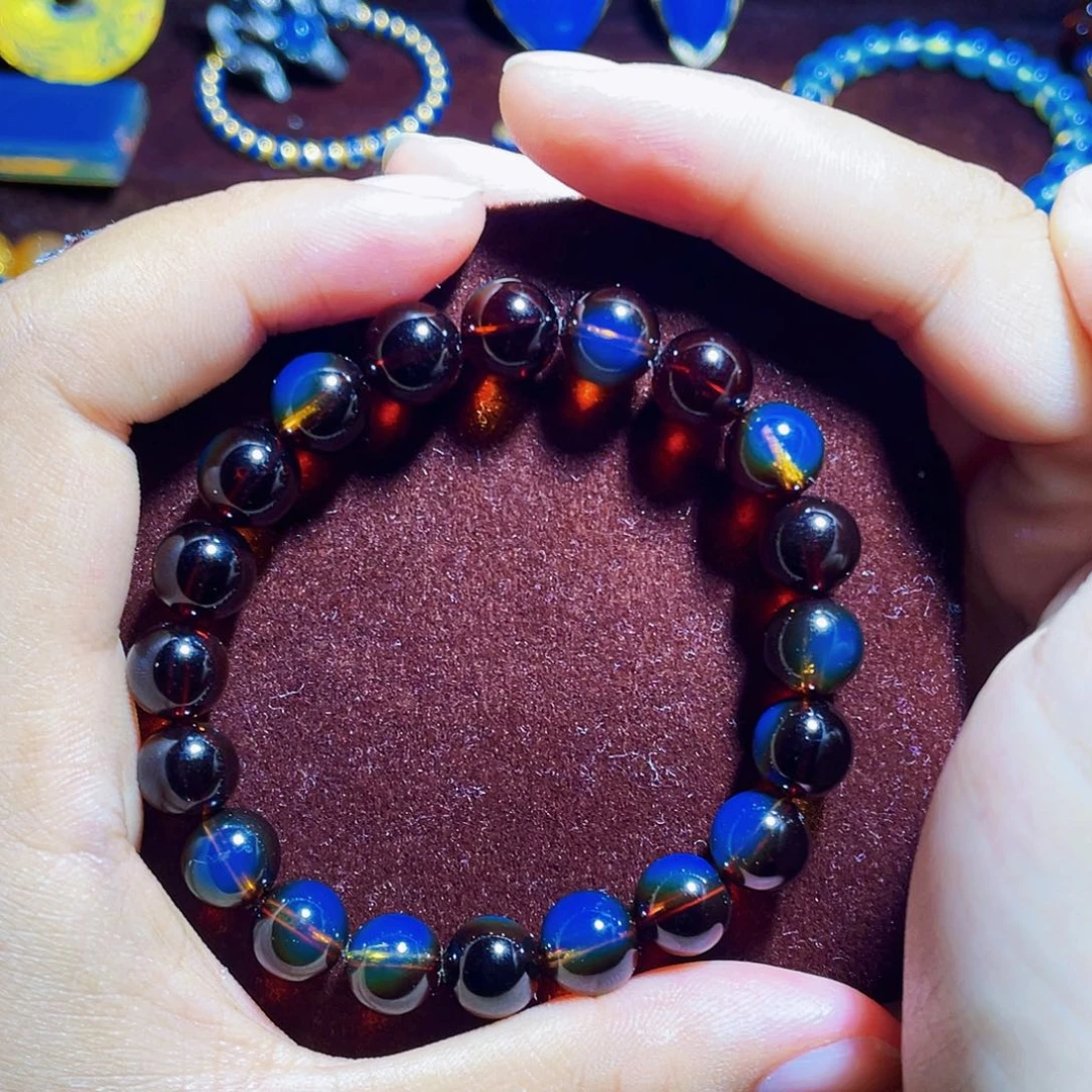 蓝珀裸石未镶嵌红蓝8手串