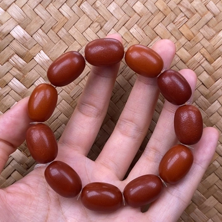 未镶嵌琥珀裸石蜜蜡M