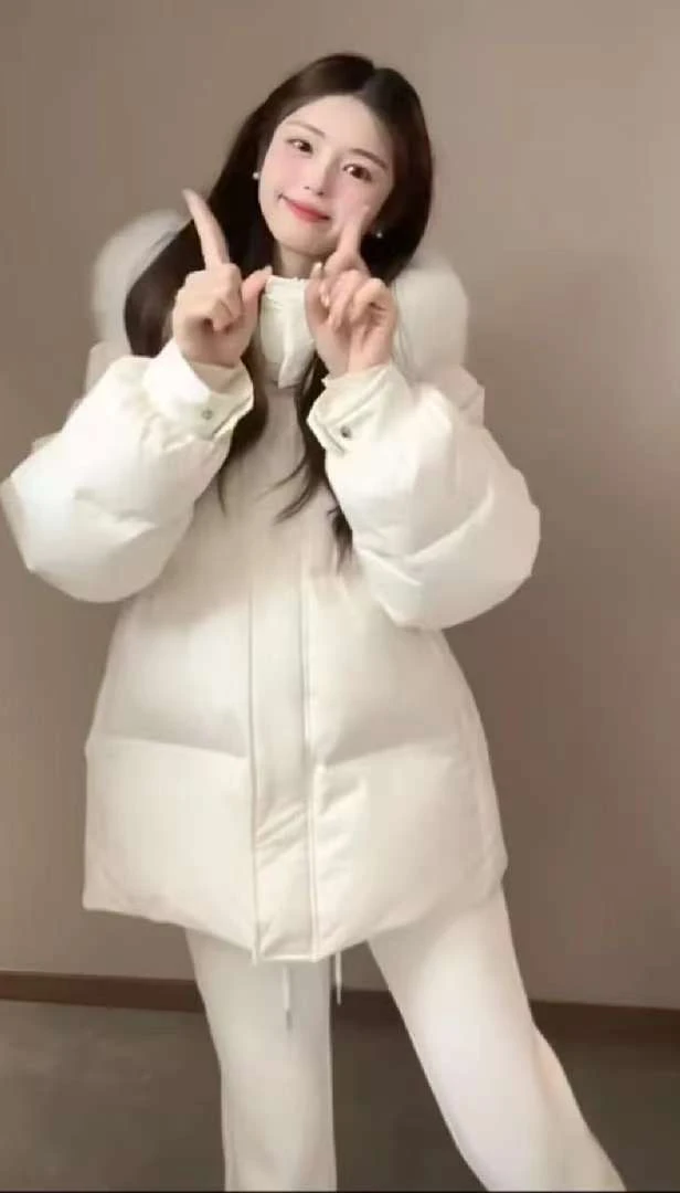 【雪国精灵】清！清！清！网红休闲连帽冬季保暖羽绒外套241116