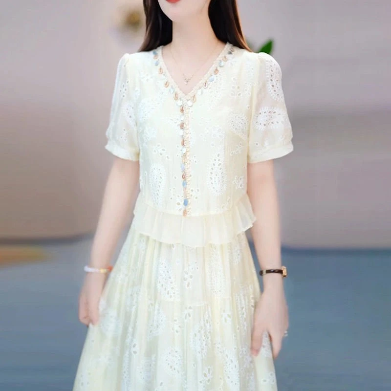 连衣裙2025新款女夏季十三行今年流行爆款超减龄气质轻奢高级感