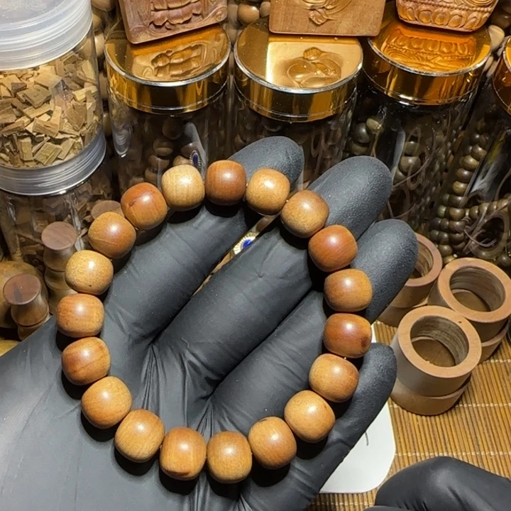 其他檀香木老山檀香11×12单圈微瑕疵