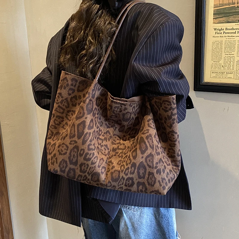 麂皮绒通勤托特包大包包女包2025秋冬新款休闲单肩包大容量手提包