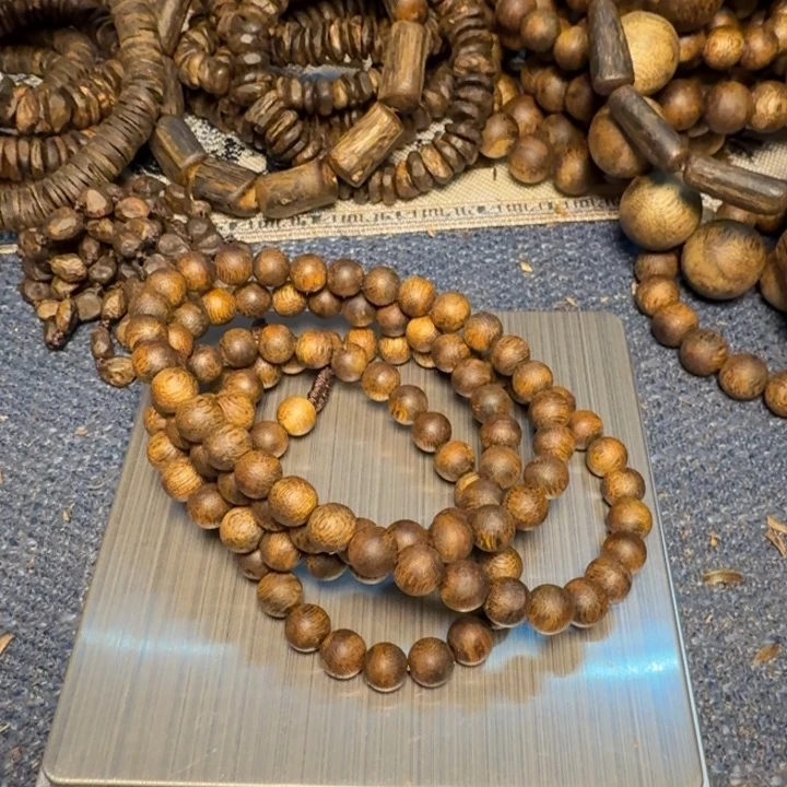 树脂制品俊**爷白奇圆珠07