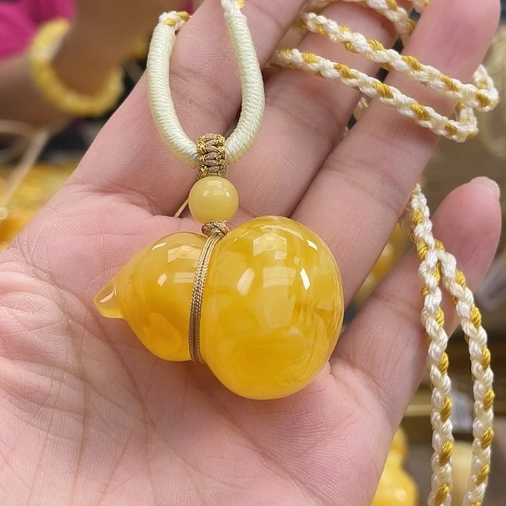 琥珀未镶嵌珠宝奇石琥珀h33