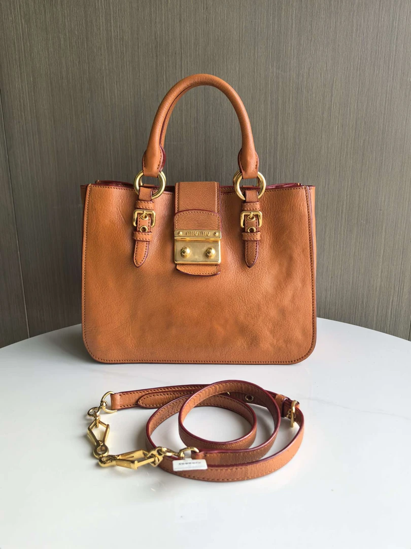 99新 MIU MIU/缪缪 缪缪MIUMIU橙色手提单肩斜挎托特包98新