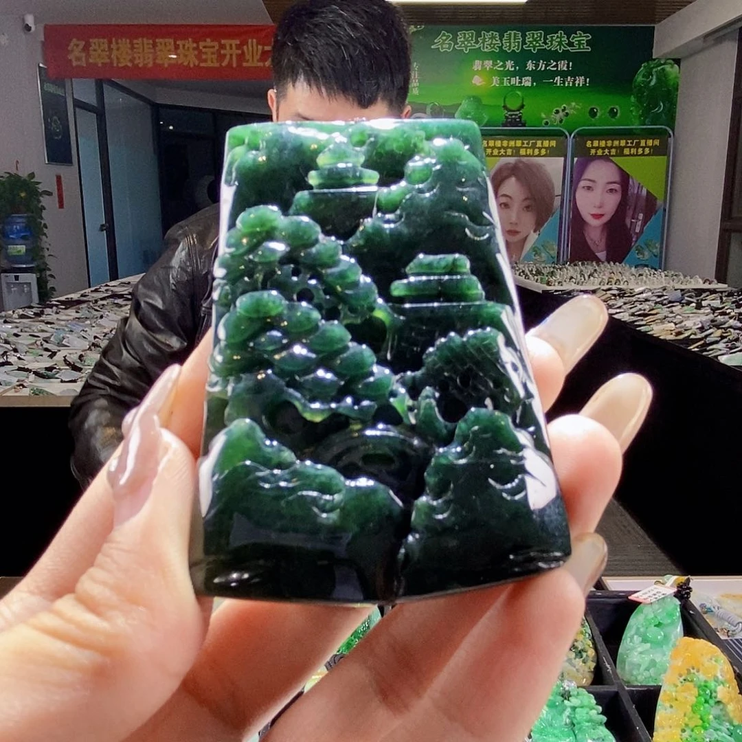颈饰未镶嵌翡翠翡翠