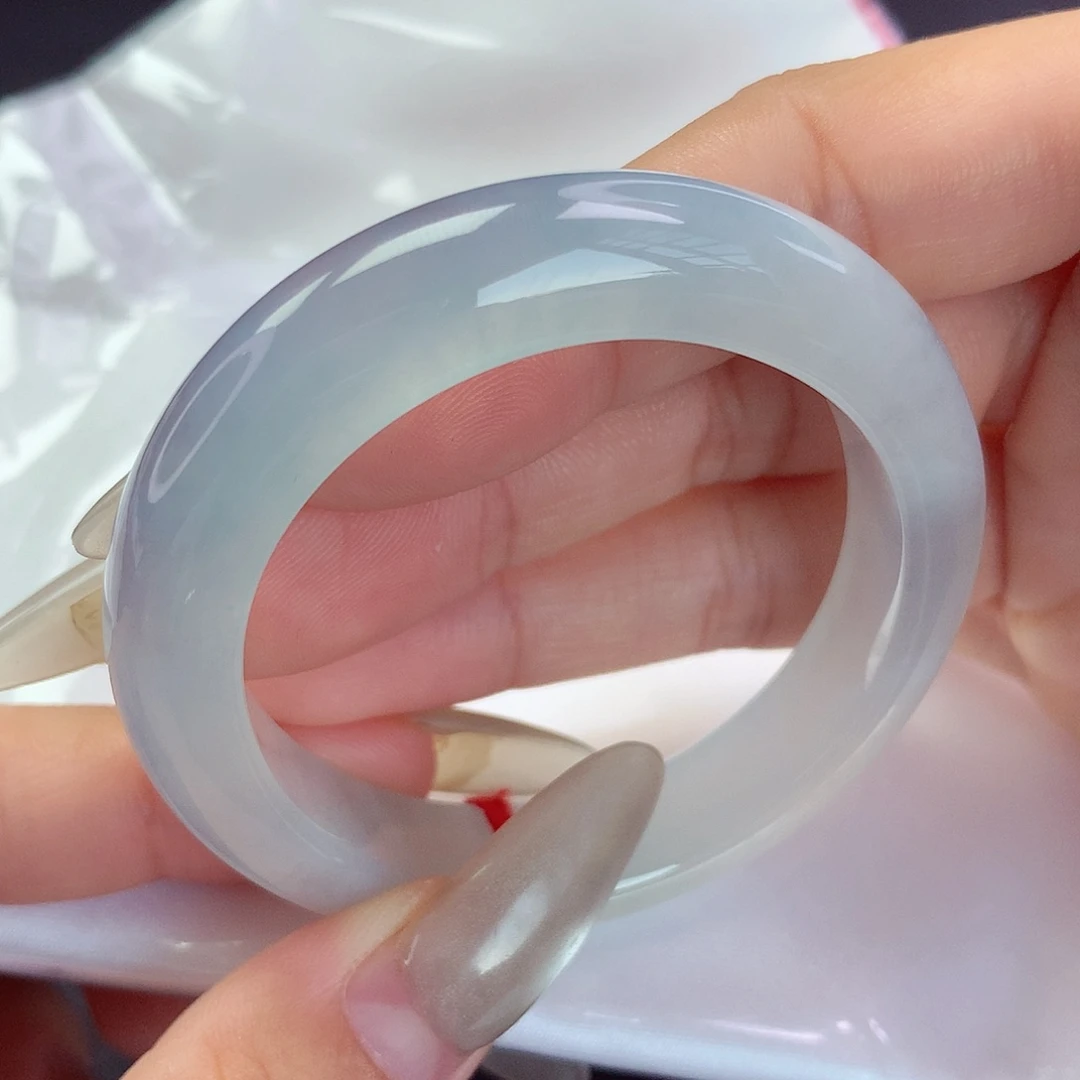 【闪购商品】翡翠手镯未镶嵌贵妃a 149987