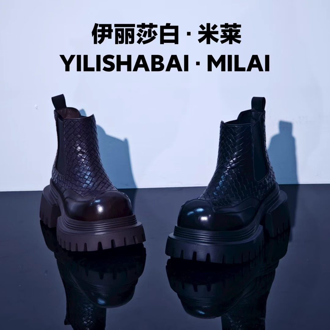 蛇纹.厚底轻奢时尚舒适潮流百搭爆款马丁靴8052（帅）