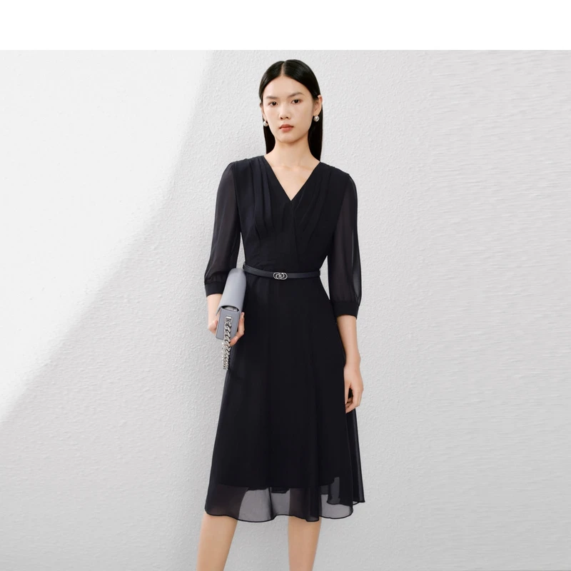 【岚岚专属】V领裙子春季女装简约优雅法式连衣裙CF04114P7