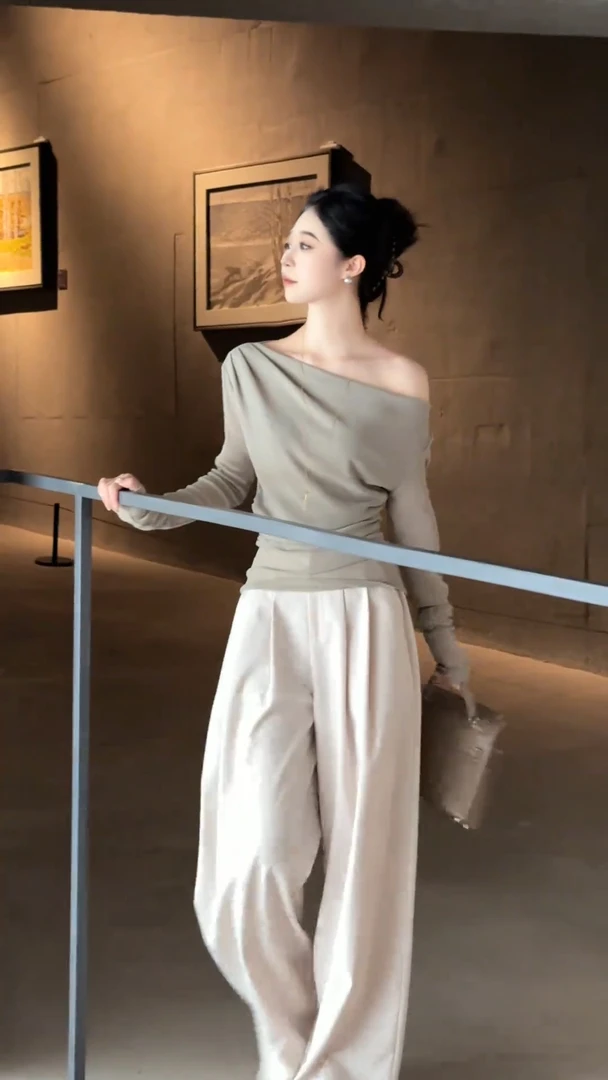 一字肩纯欲修身长袖T袖女早秋法式气质上衣高腰宽松慵懒休闲裤子