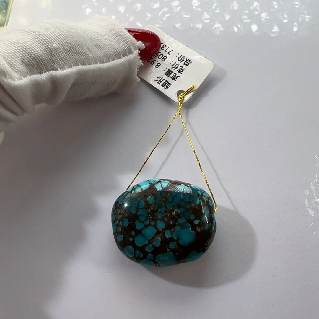 绿松石未镶嵌挂件