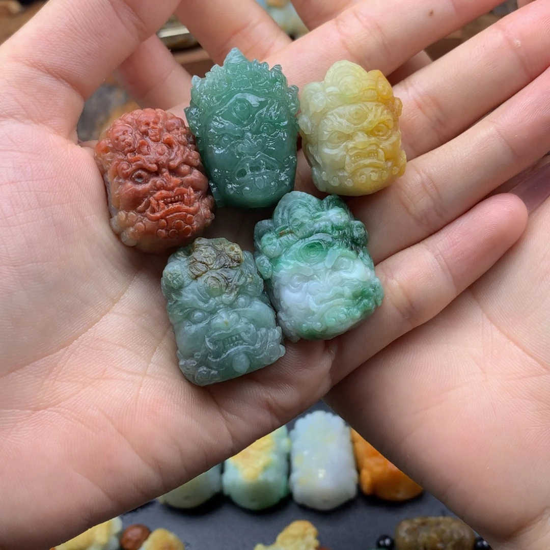 蓝***蔚定制翡翠未镶嵌翡翠