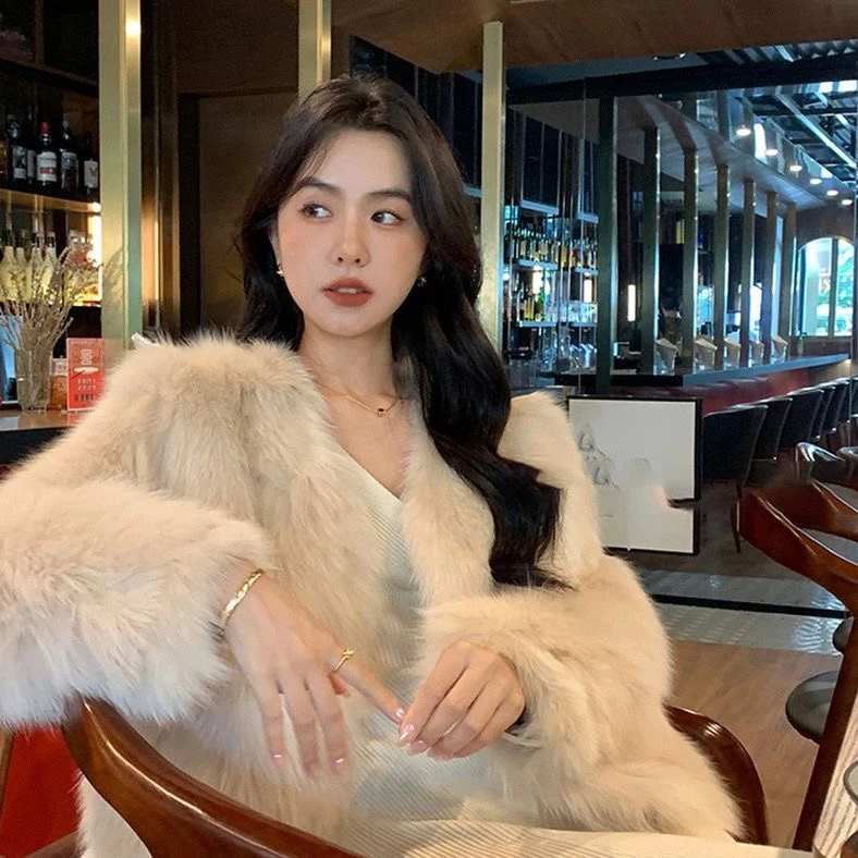 秋冬棉服厚外套韩系时尚高级感轻奢V领毛毛外套加厚保暖百搭