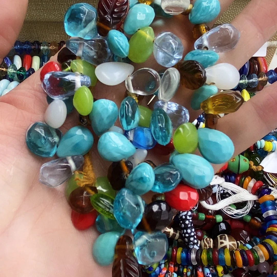 玻璃颈饰尼泊尔卡子