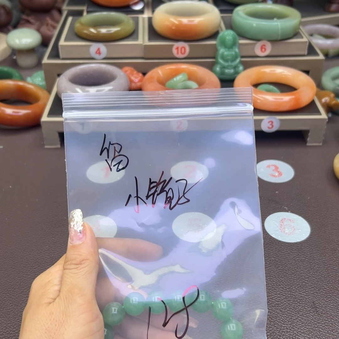 未镶嵌手镯石英岩玉小*子