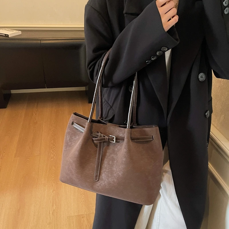 Scarlet Wong复古磨砂托特包单肩包老师包包单肩秋冬大容量包包