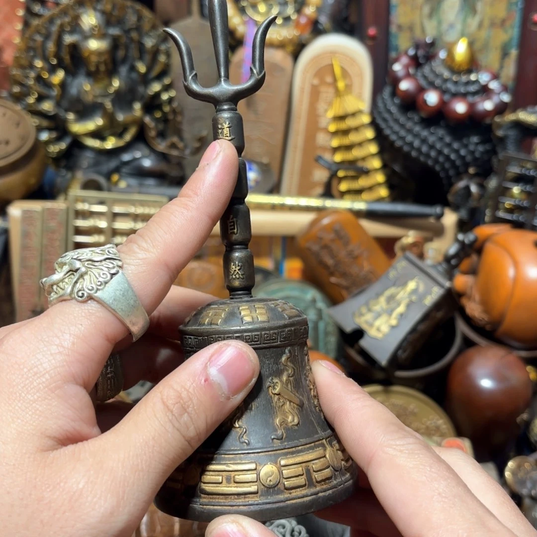 铜器摆件收收藏藏