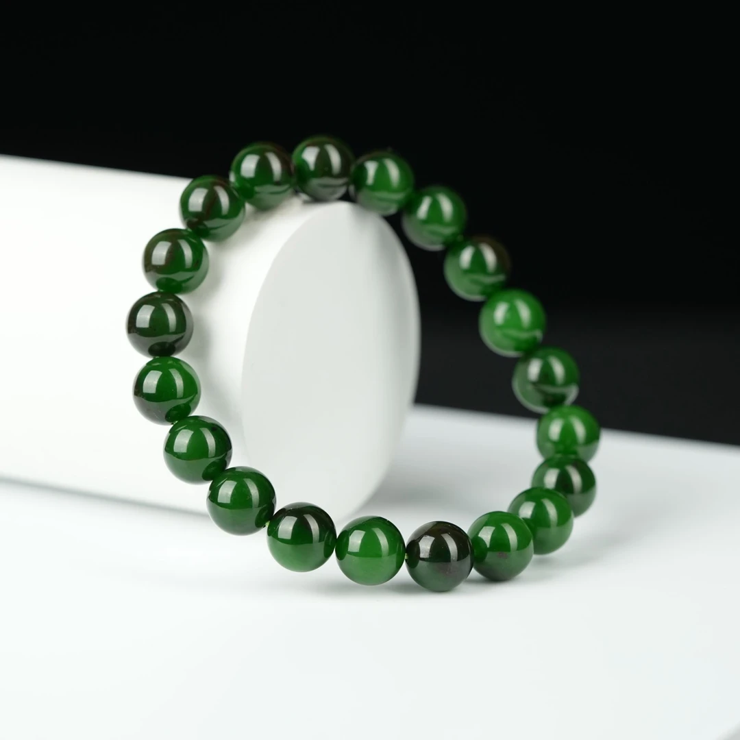 传世级 和田玉辣阳绿聚红皮高色手串 10mm± H30167