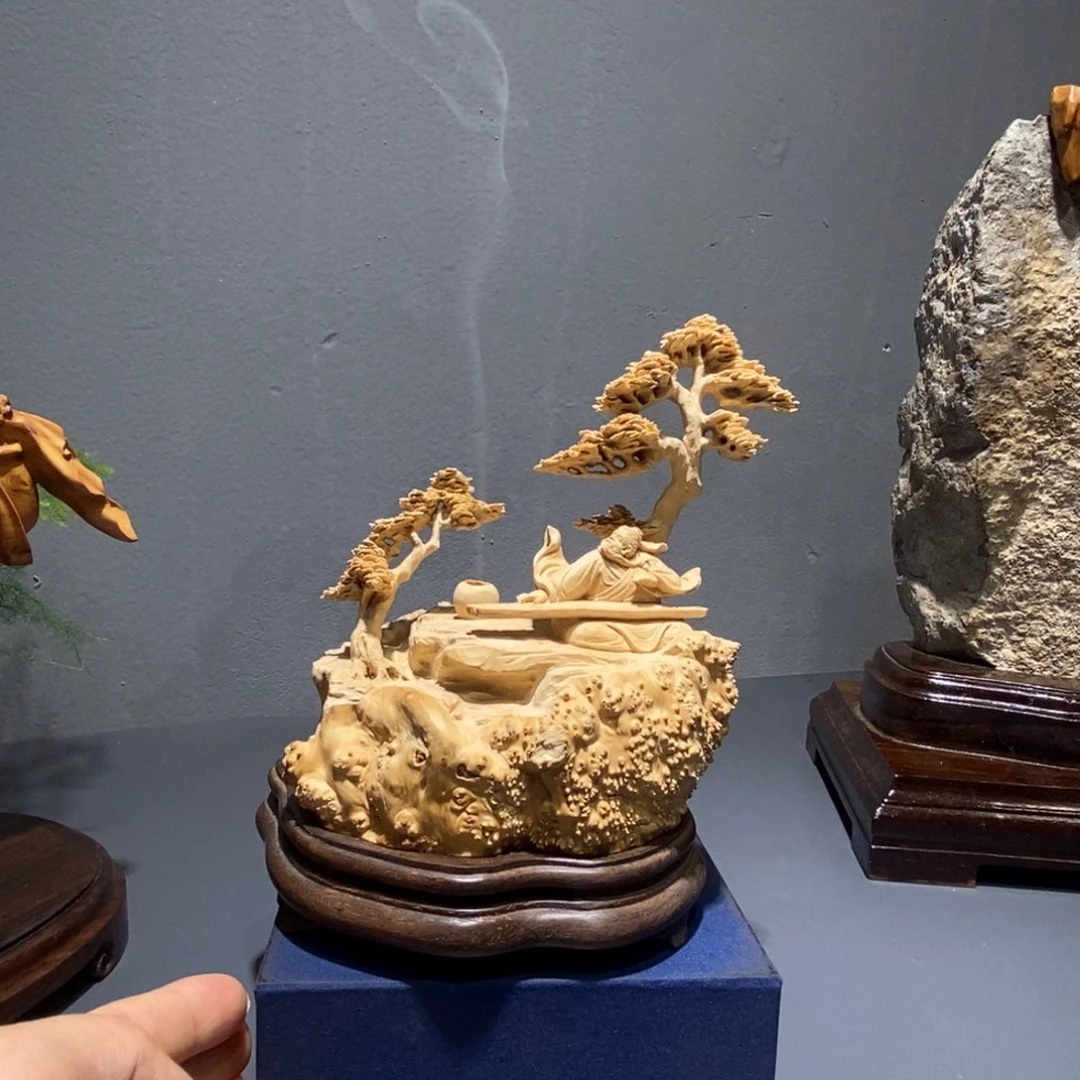 柏木丹**石意境深邃自然大方