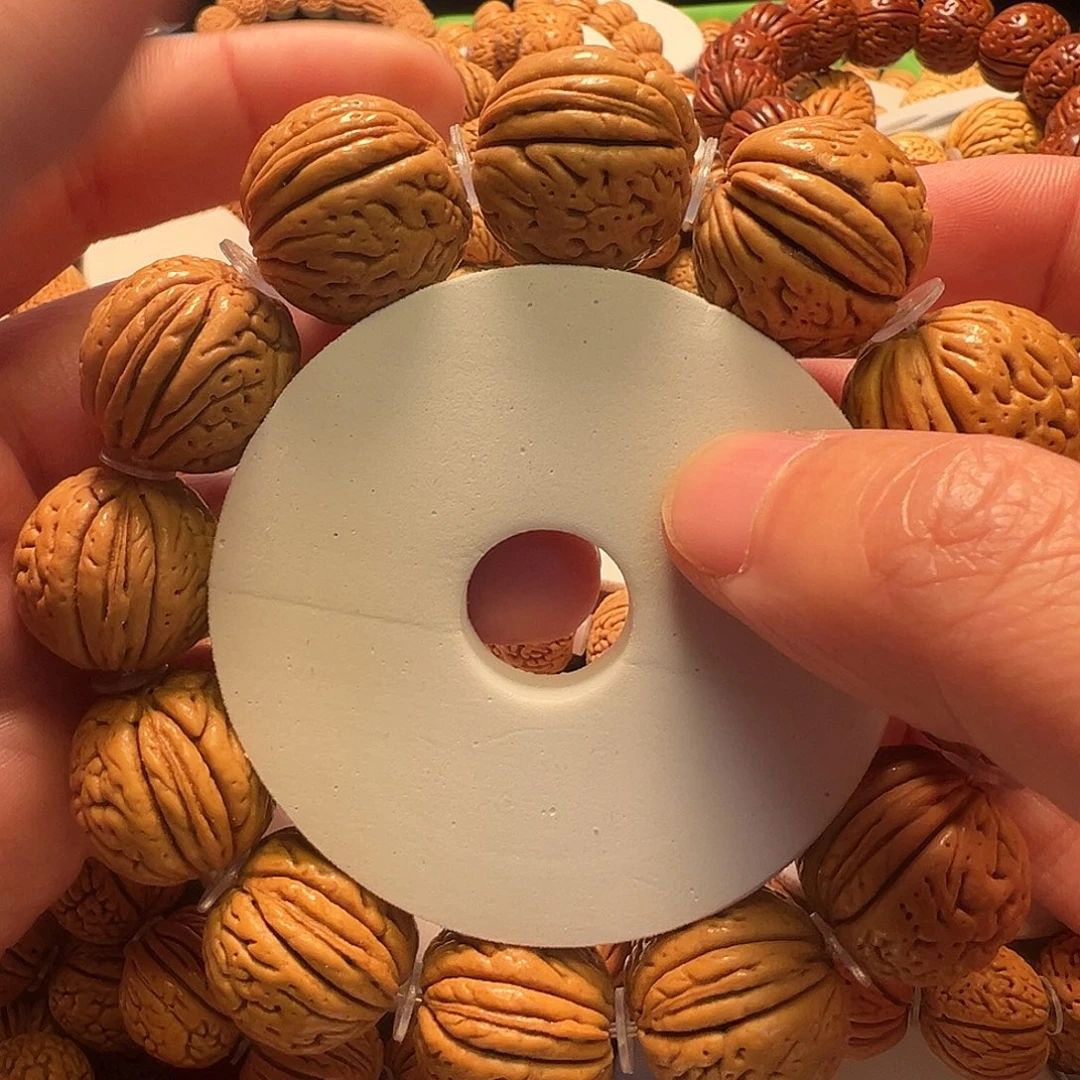 手串桃核柳叶满天星